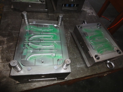 專業(yè)塑料模具加工 PP刀柄模具與刀套模具的優(yōu)質(zhì)選擇